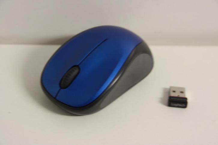 Logitech Draadloze muis M235. Turquoiseblauw. Nieuwstaat., Computers en Software, Muizen, Zo goed als nieuw, Muis, Linkshandig