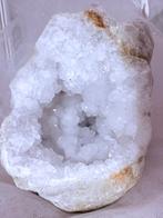 Grote Kristalkwarts Geode - Hoge Glans, Verzamelen, Ophalen of Verzenden, Mineraal