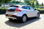 Volvo V40 Cross Country 2.0 D3 150pk Momentum P € 13.450,0, Auto's, 4 cilinders, Bedrijf, Nieuw, Startonderbreker