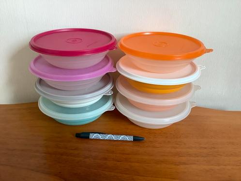 Tupperware 8 Retroschaaltjes inhoud: 300 ml. €3,00 per stuk., Huis en Inrichting, Keuken | Tupperware, Ophalen of Verzenden