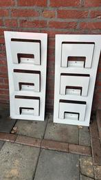 2 wit metalen krantenrekken IKEA gratis ophalen goirle, Ophalen, Gebruikt