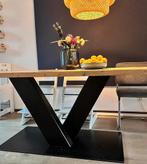 Massief eiken eettafel / kloostertafel met stalen V-poot, Huis en Inrichting, Tafels | Eettafels, Ophalen, Gebruikt, Eikenhout