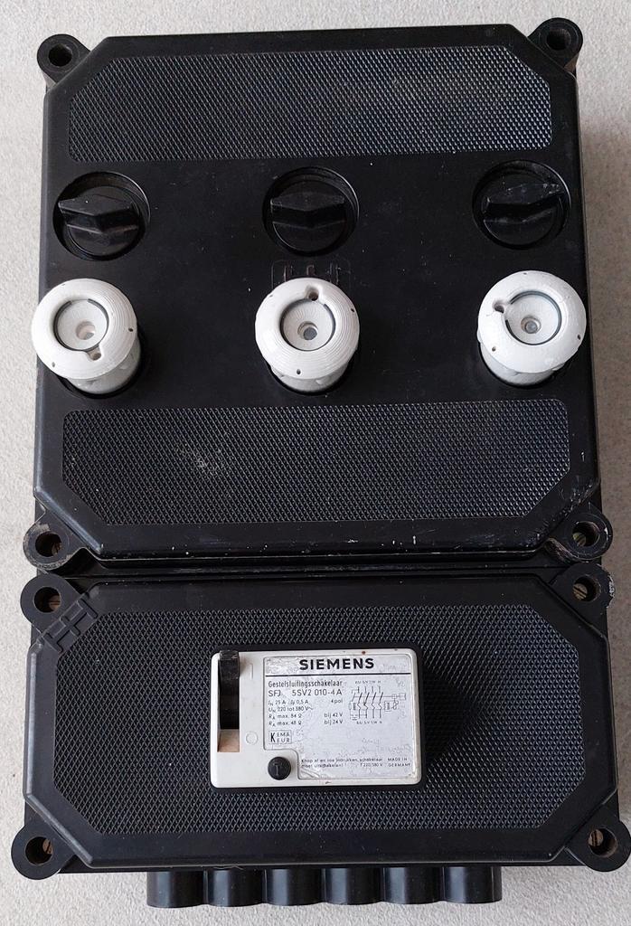 Groepenkast met 3 groepen en aardlekschakelaar, Doe-het-zelf en Verbouw, Overige Doe-het-zelf en Verbouw, Gebruikt, Ophalen of Verzenden