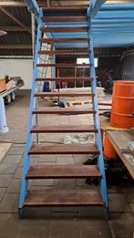 Degelijke industriële trap, Doe-het-zelf en Verbouw, Ladders en Trappen, Ophalen of Verzenden, 2 tot 4 meter