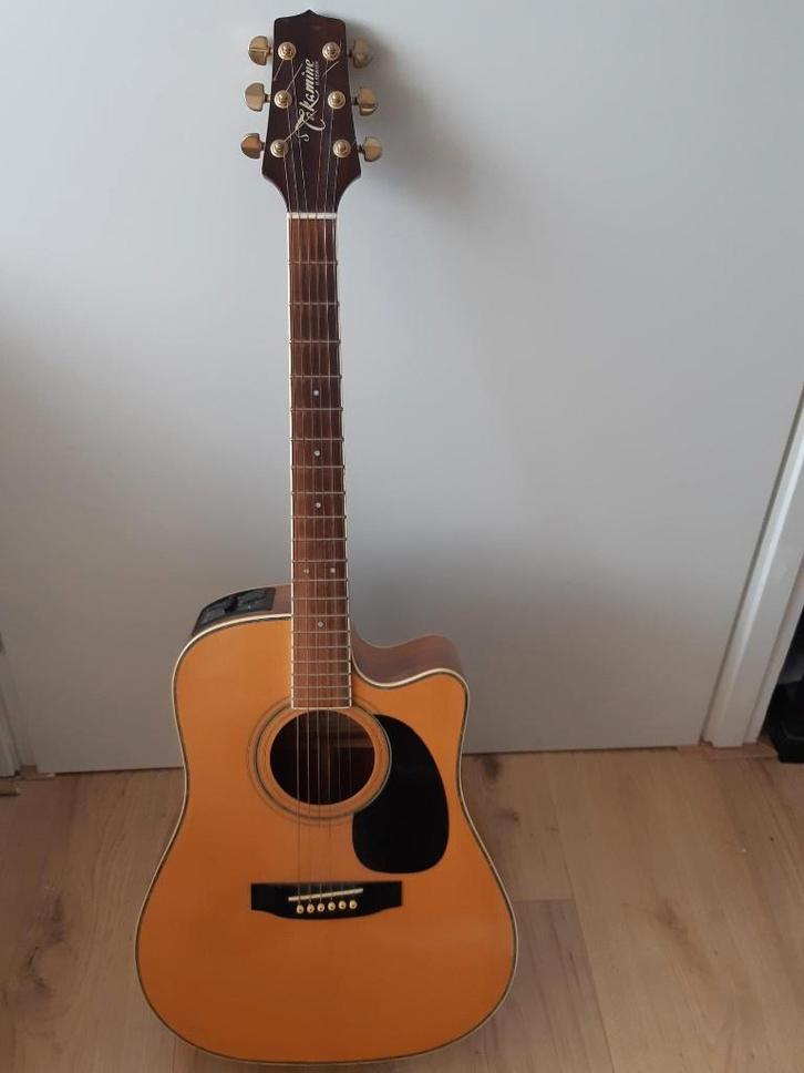 Takamine EG-334C semi-akoestische gitaar, Muziek en Instrumenten, Snaarinstrumenten | Gitaren | Akoestisch, Gebruikt, Western- of Steelstringgitaar
