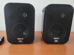 In topstaat: 2x JBL control one + stands, Ophalen, JBL, Zo goed als nieuw, 120 watt of meer
