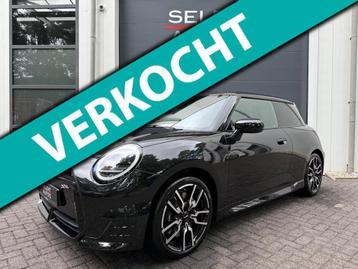 Mini Mini Cooper E John Cooper Works Pakket M NAP Pano/18 In beschikbaar voor biedingen