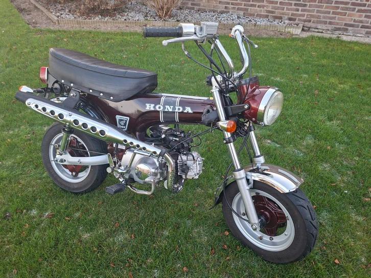 Honda (Skyteam) dax A-klasse 50cc, Fietsen en Brommers, Brommers | Honda, Zo goed als nieuw, Ophalen