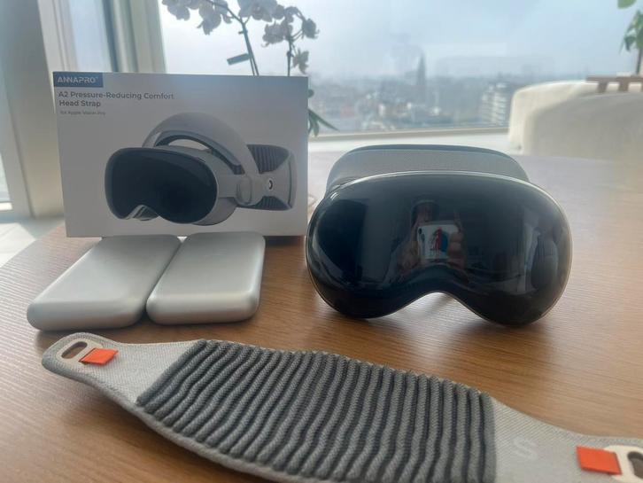 Apple Vision Pro 512 GB, Spelcomputers en Games, Virtual Reality, Zo goed als nieuw, Overige platformen, Ophalen of Verzenden