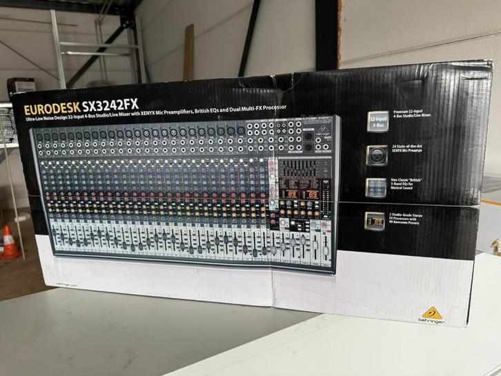 Behringer Eurodesk SX3242FX Geluidstafel, Muziek en Instrumenten, Mengpanelen, Nieuw, 20 kanalen of meer, Ophalen of Verzenden