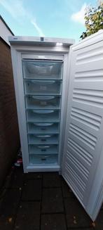 Liebherr vriezer no frost  A+++, Ophalen of Verzenden, Zo goed als nieuw, Kunststof, Overige typen