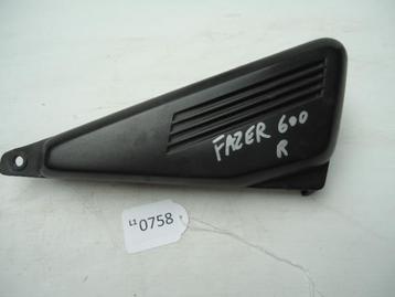 FZS600 1998 - 2000 Yamaha Cover Cover onder zadel D1-13291 beschikbaar voor biedingen