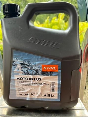 5 Liter reserve benzinetank beschikbaar voor biedingen