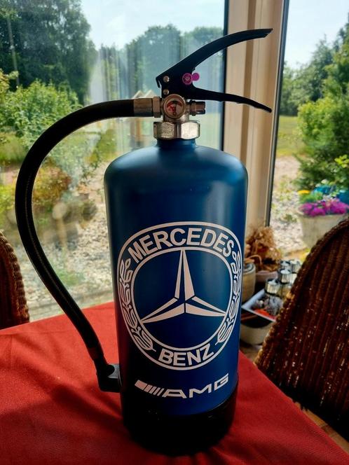 MERCEDES AMG brandblusser,  vol en werkend, Verzamelen, Merken en Reclamevoorwerpen, Zo goed als nieuw, Gebruiksvoorwerp, Ophalen of Verzenden