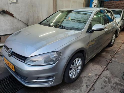 Volkswagen Golf 1.4 TSI 90KW DSG 2013 Grijs, Auto's, Volkswagen, Particulier, Golf, ABS, Airbags, Airconditioning, Benzine, A
