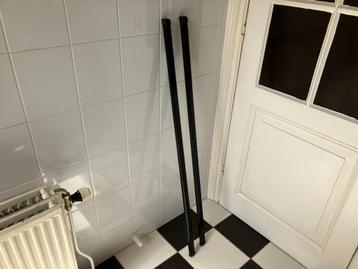 Twee mooie dakdragers zonder bevestiging - 128 cm - zie foto beschikbaar voor biedingen