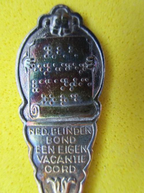 (F9578) Ned Blindenbond een eigen vacantieoord met braille, Verzamelen, Porselein, Kristal en Bestek, Gebruikt, Bestek, Ophalen of Verzenden
