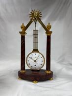 Sarton, Ophalen of Verzenden