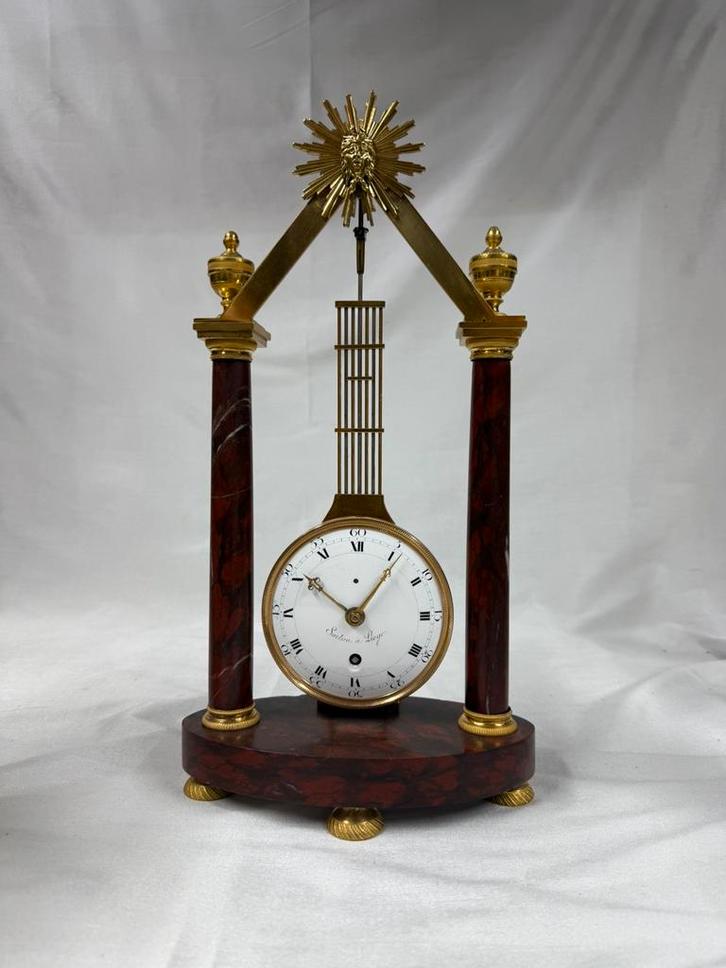 Sarton, Antiek en Kunst, Antiek | Klokken, Ophalen of Verzenden