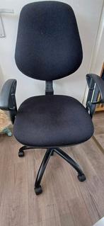 Zeer nette ( gebruikte) verstelbare bureaustoel, Huis en Inrichting, Bureaustoelen, Ophalen, Gebruikt, Zwart