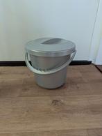 Grijze emmer met deksel, Huis en Inrichting, Emmers, Ophalen of Verzenden, Zo goed als nieuw, Kunststof, Met deksel