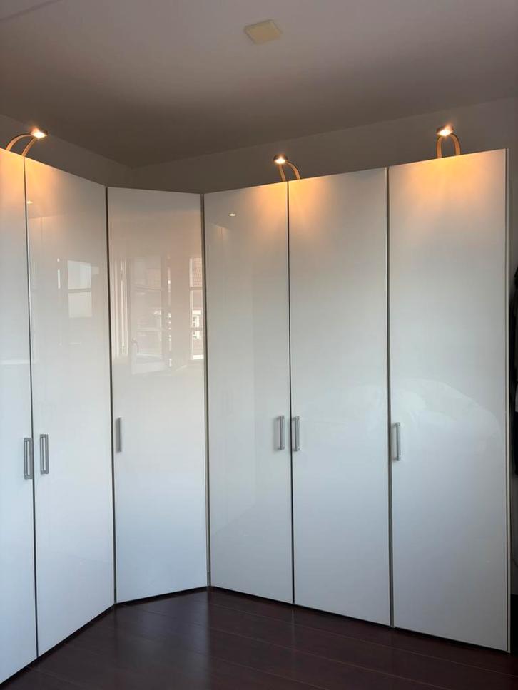 Jutzler linnenkast wit glas 200x250 cm, Huis en Inrichting, Kasten | Kledingkasten, Zo goed als nieuw, 200 cm of meer, 200 cm of meer