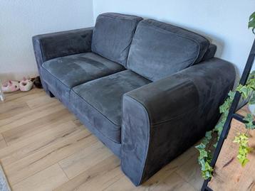 Nette grijs/blauwe tweezitter  beschikbaar voor biedingen