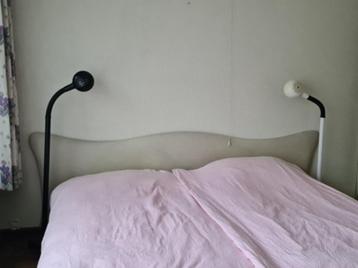 Vintage hoofdbord voor 2 vintage Auping bedden beschikbaar voor biedingen