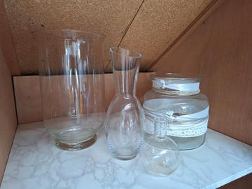 Set van 4 vazen!  beschikbaar voor biedingen