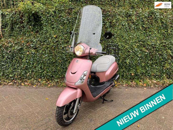 SYM Fiddle 2 Rose Gold Windscherm Hoog BETAAL met in3, Fietsen en Brommers, Scooters | Piaggio, Gebruikt, Overige modellen, Benzine