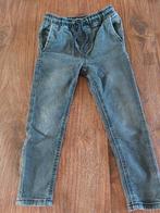 Jeans grijs/ zwart maat 110, Broek, Gebruikt, Jongen of Meisje, Ophalen of Verzenden