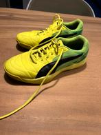 Puma sportschoenen zaalschoenen maat 41 geel groen fluoriser, Kinderen en Baby's, Kinderkleding | Schoenen en Sokken, Gebruikt