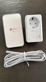 Wifi versterker TP-link tl-pa7017p set, Computers en Software, Powerlines, Ophalen of Verzenden, Zo goed als nieuw
