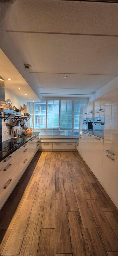 Mooie Hoekkeuken U-Vorm, Huis en Inrichting, Keuken | Complete keukens, Gebruikt, Hoekkeuken, Wit, Composiet, Hoogglans of Gelakt