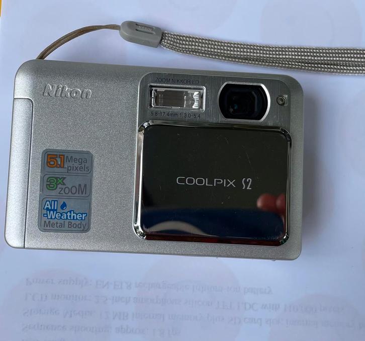 Nikon Coolpix S2 digitale compact camera compleet zgan, Audio, Tv en Foto, Fotocamera's Digitaal, Zo goed als nieuw, Nikon, Verzenden