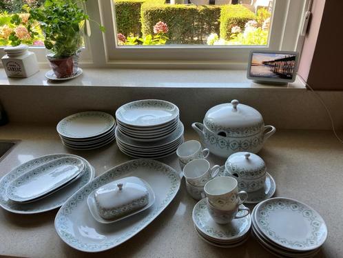 Compleet Porselein Hutschenreuther servies (1963), Antiek en Kunst, Antiek | Servies los, Ophalen of Verzenden