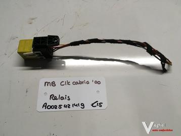 Mercedes CLK Cabrio 2.0 compressor 2000 Relais A 002 542 141 beschikbaar voor biedingen
