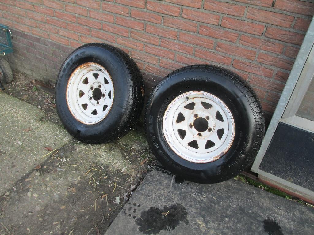 Diverse wielen / banden, Auto-onderdelen, Banden en Velgen, Banden en Velgen, Winterbanden, Overige maten, Ophalen