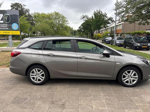 Opel Astra 1.0 Turbo 77KW Sports Tourer Carplay, Auto's, Opel, Particulier, Astra, ABS, Achteruitrijcamera, Adaptieve lichten