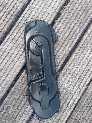 Yamaha aerox carterkap incl binnenwerk beschikbaar voor biedingen