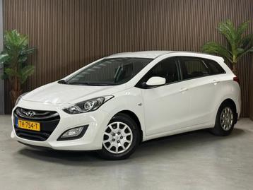 Hyundai i30 Wagon 1.4 Garantie, nieuw ketting beschikbaar voor biedingen