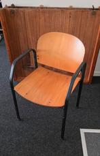 4 Houten stoelen., Huis en Inrichting, Stoelen, Ophalen, Zo goed als nieuw, Bruin