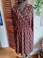 Jurk maat l kreukvrij stretch ivy & you, Kleding | Dames, Zwart, Maat 42/44 (L), Ophalen of Verzenden, Zo goed als nieuw