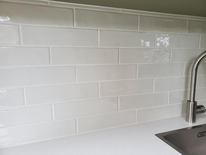Grace white gloss WOW Tiles - 20 tegels - 7,5x30cm - 0,44 m2, Doe-het-zelf en Verbouw, Tegels, Nieuw, Wandtegels, Keramiek, 20 tot 40 cm