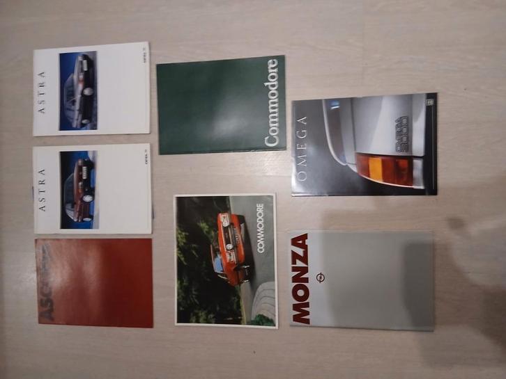 Diverse Opel folders, Boeken, Auto's | Boeken, Zo goed als nieuw, Opel, Ophalen of Verzenden