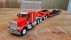 Siku Peterbilt truck rode dieplader trailer, Hobby en Vrije tijd, Modelauto's | 1:50, Ophalen of Verzenden, Zo goed als nieuw