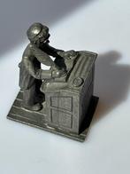 Daalderop tinnen figuur - schrijver, Antiek en Kunst, Antiek | Tin, Ophalen of Verzenden
