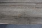2 x hippe bartafel metaal 3D houtlook 140x70 cm. statafel, Huis en Inrichting, Barkrukken, Ophalen, Zo goed als nieuw, Metaal