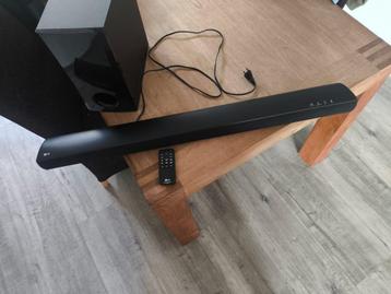 LG sh2 Soundbar  beschikbaar voor biedingen