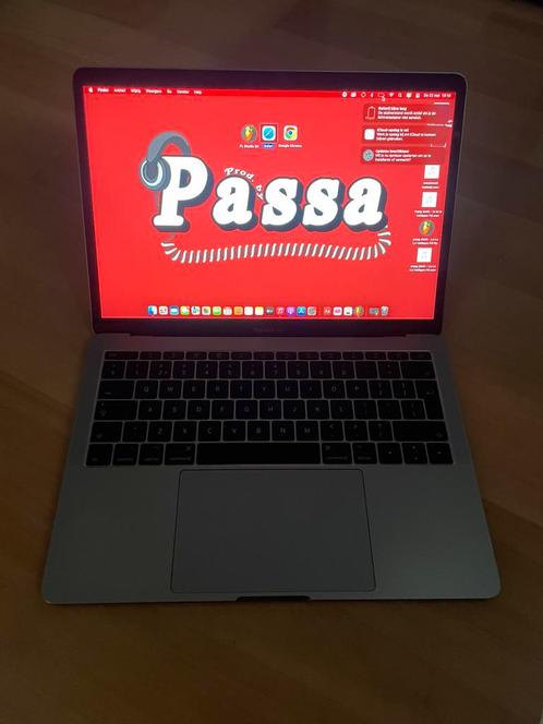 Apple Macbook Pro 13 inch (toetsenbord defect) ONDERDELEN!, Computers en Software, Apple Macbooks, Zo goed als nieuw, 13 inch